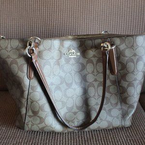 Coach handbag set